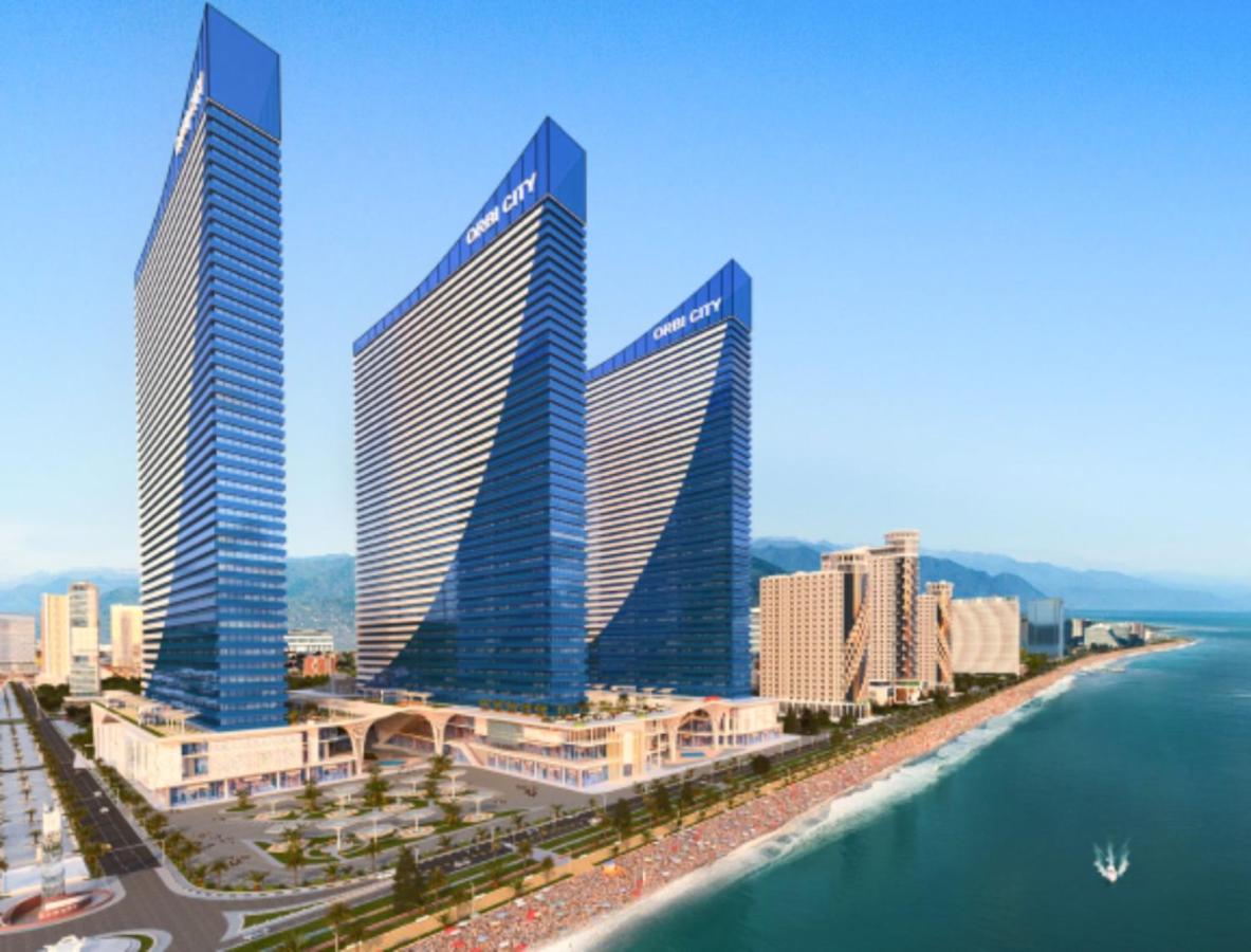 Orbi City Sea Side & Sea View Apartments 巴统 外观 照片